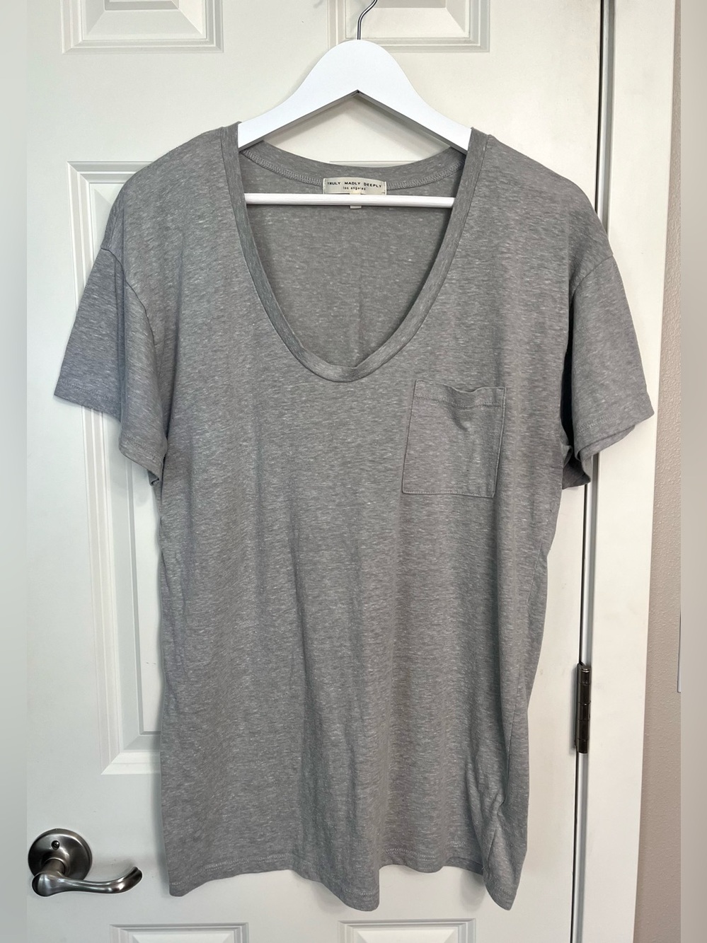 Urban Outfitters Truly Madly Deeply Slouchy V-Neck
Pocket Tee